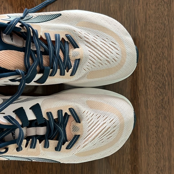 Altra Women’s Provision 6 Running Shoes - Picture 7 of 8